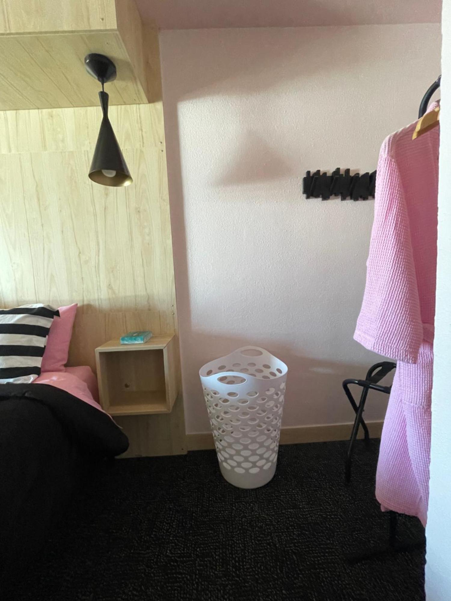 Rainbow Motel Грили Экстерьер фото